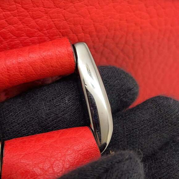 GUCCI Authentic Brown Leather Shoulder Bag - Picture 12 of 16